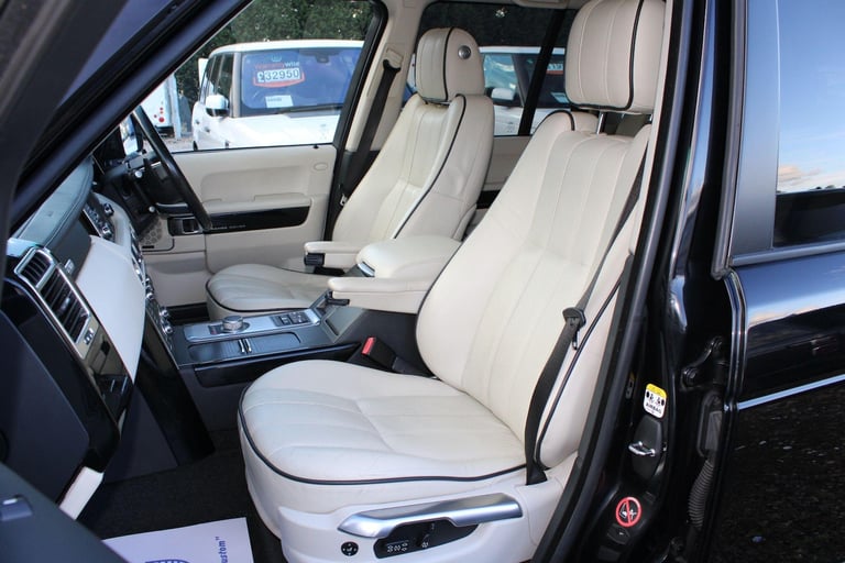 2012 Land Rover Range Rover 4.4 TD V8 Westminster Auto 4WD Euro 5 5dr ESTATE Diesel Automatic