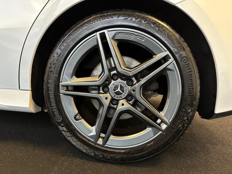 2020 Mercedes-Benz A-Class 1.3 A200 AMG Line Hatchback 5dr Petrol Manual Euro 6 (s/s) (163 ps) Ma...