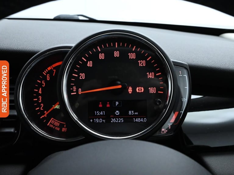 2021 MINI Hatch 1.5 One Classic Hatchback 3dr Petrol Steptronic Euro 6 (s/s) (102 ps) Hatchback P...