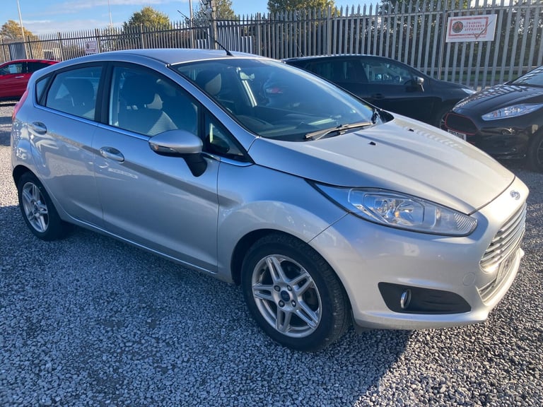 2014 Ford Fiesta 1.25 82 Zetec 5dr HATCHBACK PETROL Manual