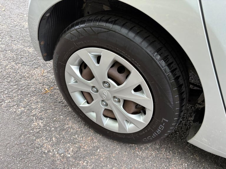 2014 Hyundai i10 1.0 SE Euro 5 5dr HATCHBACK Petrol Manual