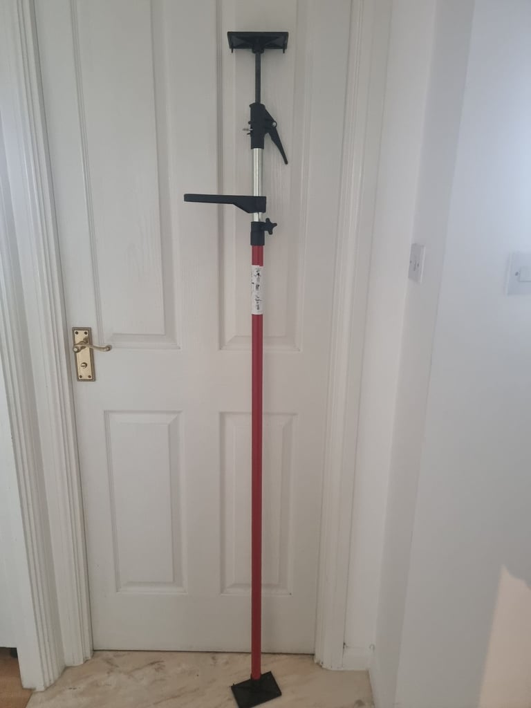 Leica Laser level floor to ceiling pole