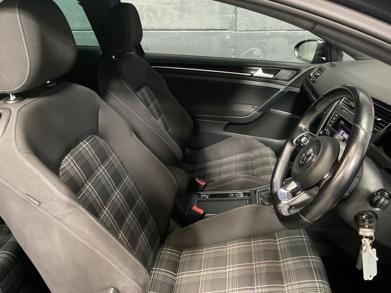 2014 Volkswagen Golf 2.0 TDI BlueMotion Tech GTD Hatchback 3dr Diesel Manual Euro 6 (s/s) (184 p ...