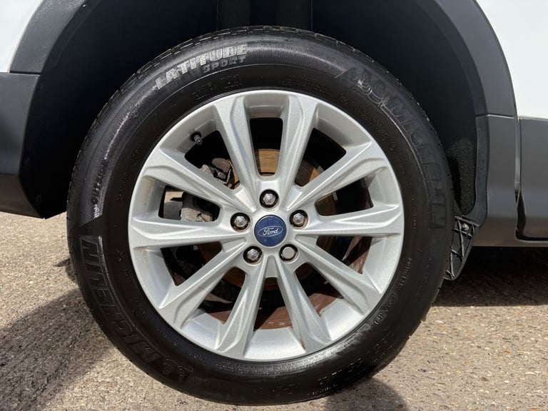 2016 Ford Kuga 2.0 TDCi Titanium SUV 5dr Diesel Manual 2WD Euro 6 (s/s) (150 ps) HATCHBACK Diesel...