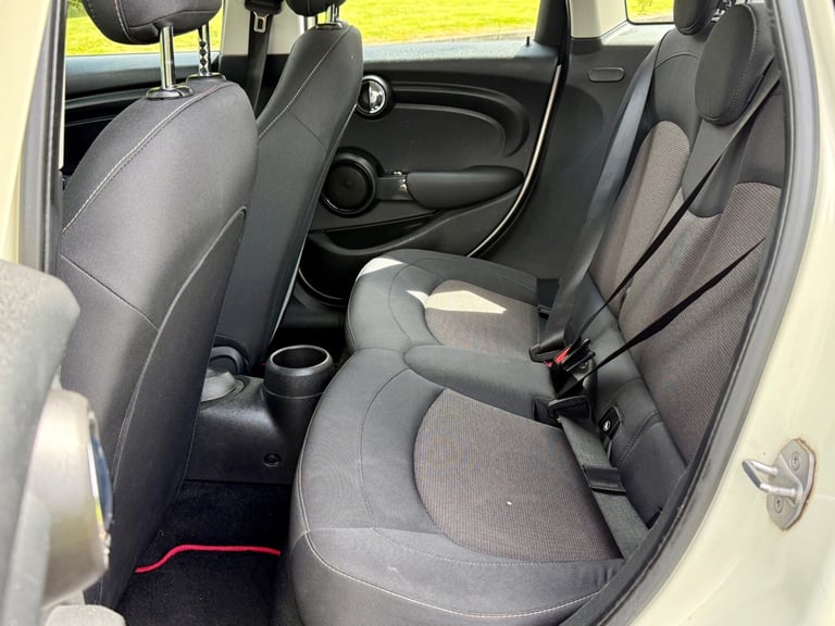 2016/66 MINI COOPER 5DR F55 1.5 HATCH WHITE FSH TURBO F56 5 DOOR £20 CHEAP TAX