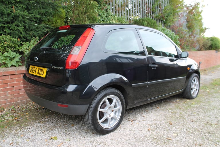 2004 Ford Fiesta 1.25 Finesse 3dr HATCHBACK Petrol Manual