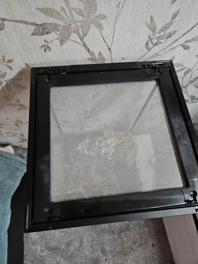 Habistat 30 x 30 x 45 terrarium