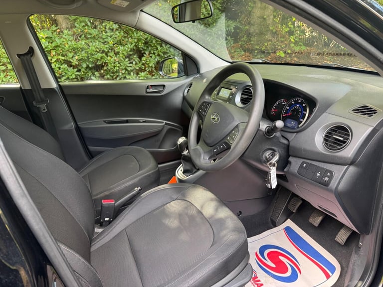 2017 Hyundai i10 1.0 SE Euro 6 5dr HATCHBACK Petrol Manual