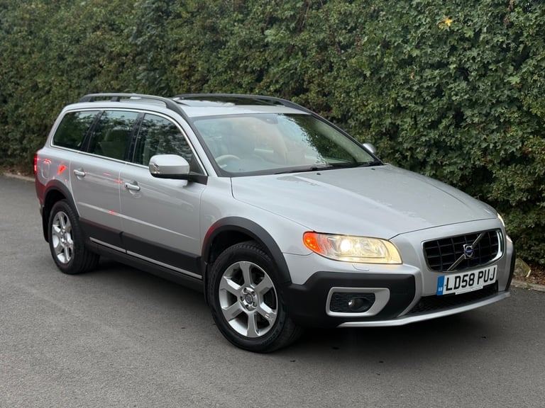 2008 58 VOLVO XC70 2.4 D5 SE LUX AWD AUTO GEARTRONIC SILVER SAT NAV SUNROOF