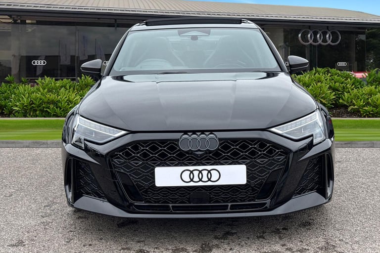 2025 Audi RS3 2.5 TFSI Carbon Vorsprung S Tronic quattro Euro 6 (s/s) 4dr Saloon Automatic