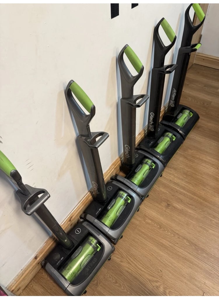 Gtech Air Ram K9 AR30 cleaned tested and working. With new filter. 