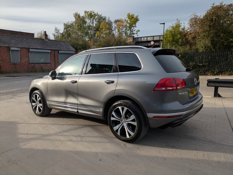 2016 Volkswagen Touareg 3.0 V6 TDI BlueMotion Tech 262 R-Line 5dr Tip Auto ESTATE Diesel Automatic