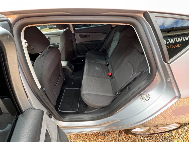 2018 SEAT Leon 1.2 TSI SE Dynamic Technology Euro 6 (s/s) 5dr HATCHBACK Petrol Manual