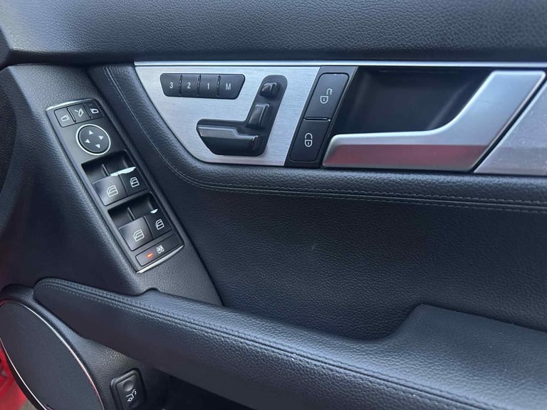 Mercedes-Benz, C CLASS, Estate, 2011, Semi-Auto, 2143 (cc), 5 doors