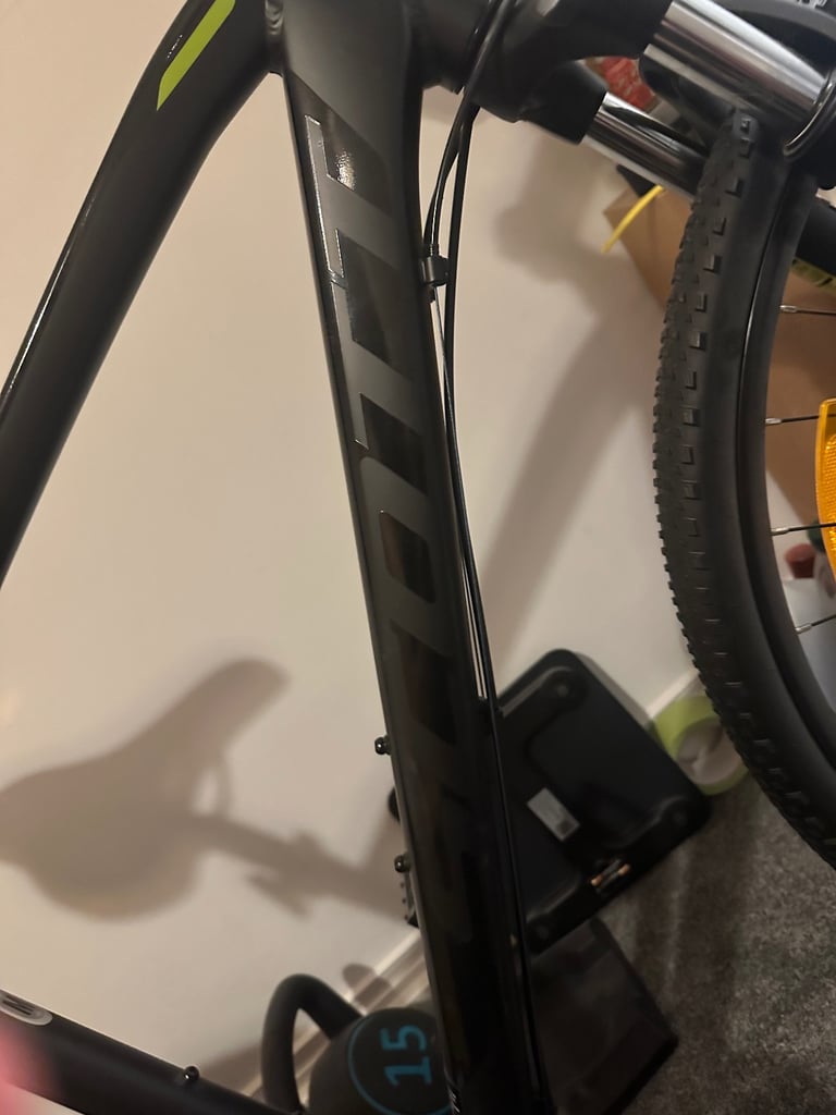 SCOTT MOUNTAIN BIKE OFF ROAD