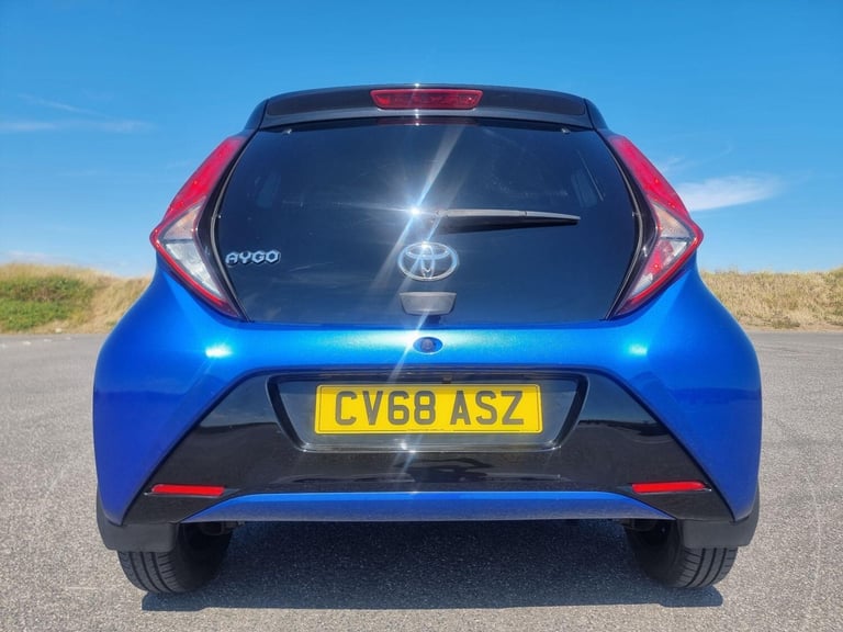 2018 Toyota AYGO 1.0 VVT-i x-clusiv Euro 6 5dr (Safety Sense) HATCHBACK Petrol Manual