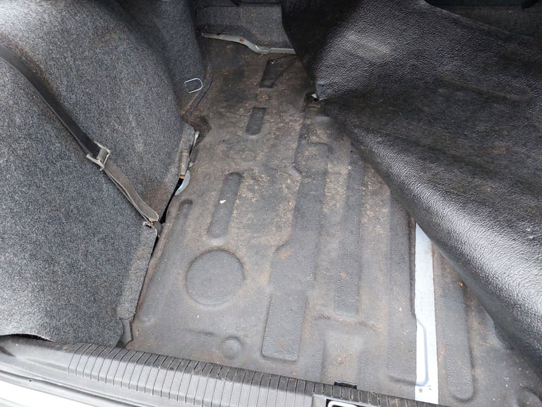 Vauxhall, CARLTON, Saloon, 1991, Automatic, 1998 (cc), 4 doors