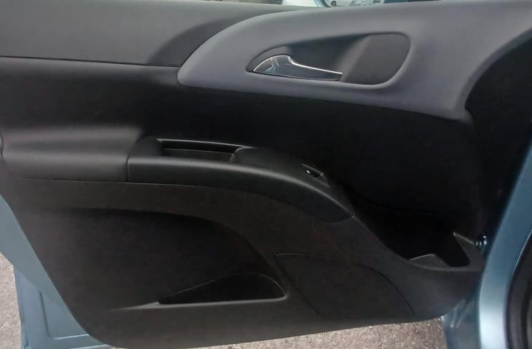 2014 Vauxhall Meriva 1.4i Turbo SE Euro 6 5dr MPV Petrol Manual
