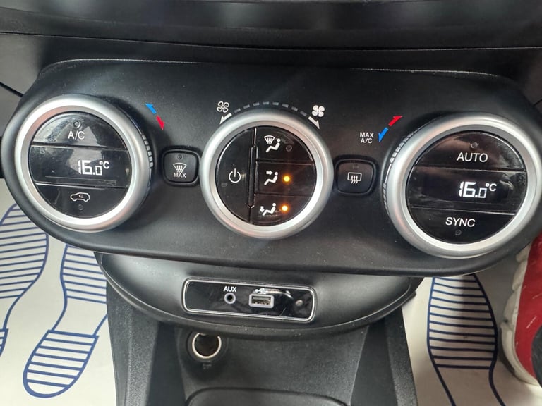 2015 Fiat 500X 1.4 MultiAir Cross Plus Euro 6 (s/s) 5dr HATCHBACK Petrol Manual