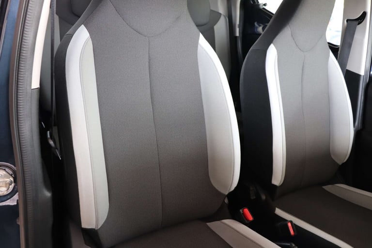 2016 Toyota AYGO 1.0 Aygo X-Play VVT-i CVT 5dr Hatchback Petrol Automatic