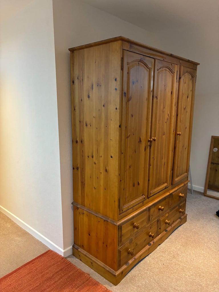 Wooden wardrobe 