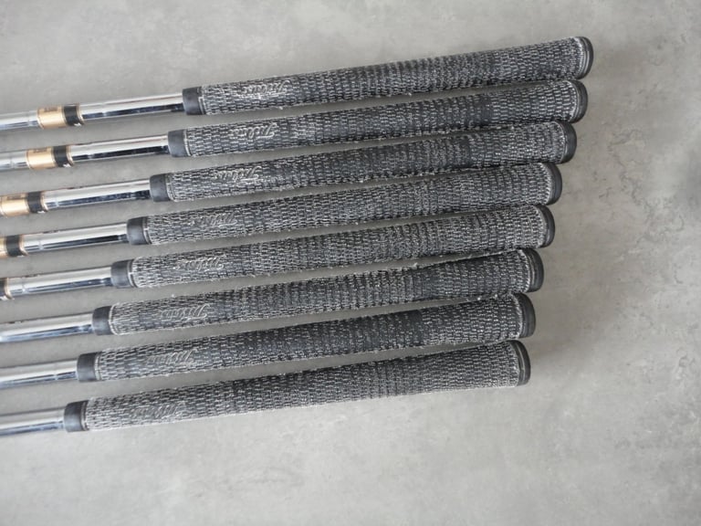 Various golf clubs sets of irons, Ping, wilson, titleist, taylormade ladies, macgregor, ben hogan