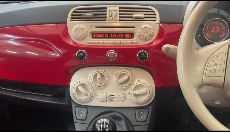  Fiat 500 1.2 Lounge Euro 4 3dr Petrol Manual