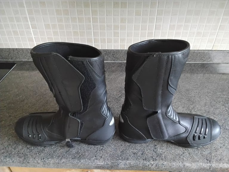Viper motorcycle  boots size 11.