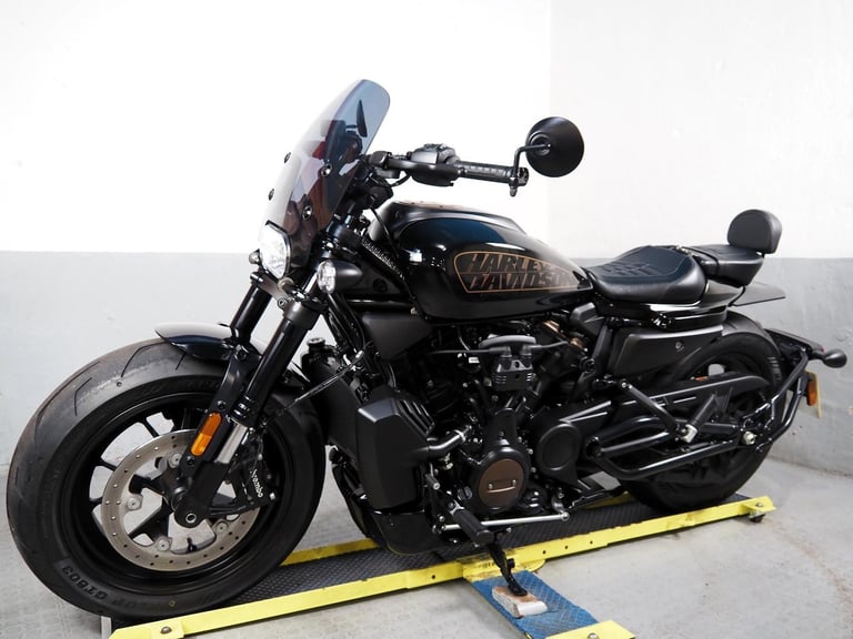 2022 Harley-Davidson Sportster 1250 s 2k miles stunning FSH ,see video 