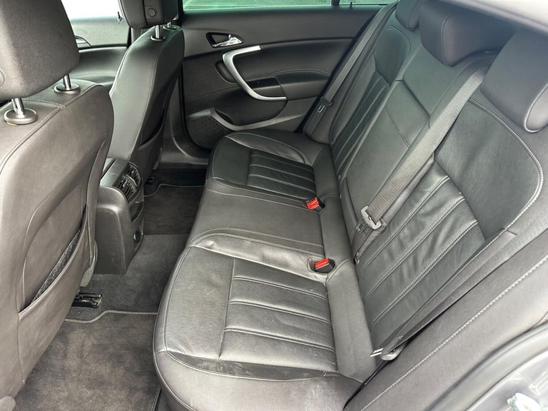 2016 Vauxhall Insignia 2.0 CDTi Elite Nav Auto Euro 6 5dr HATCHBACK Diesel Automatic