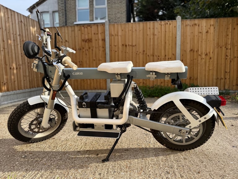 Cake OSA+ - Electric Motorbike / Motorcycle (A1)