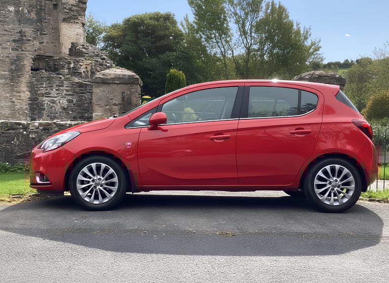 *Exceptional*2016 Vauxhall Corsa 1.4i SE*Automatic*34k Miles*Self Parking*FSH*