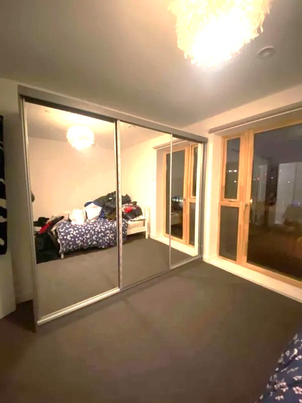 Brand New 2 or 3 Doors Sliding Wardrobe with Mirrors & Drawers - Assembly available Fast Delivery