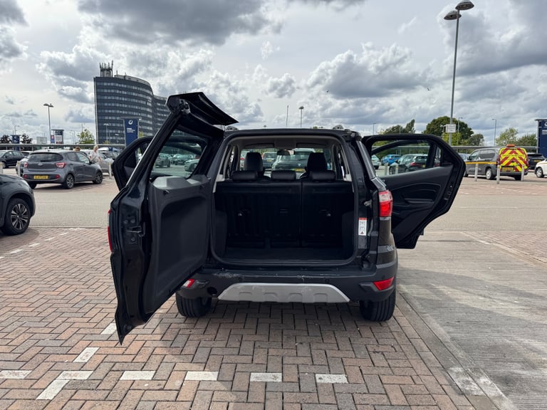 Ford, ECOSPORT, Hatchback, 2017, Manual, 998 (cc), 5 doors