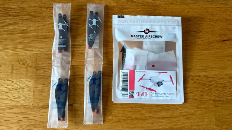 DJI Mini 4 Pro (Fly More Combo) Six Batteries (CASH On COLLECTION Only)