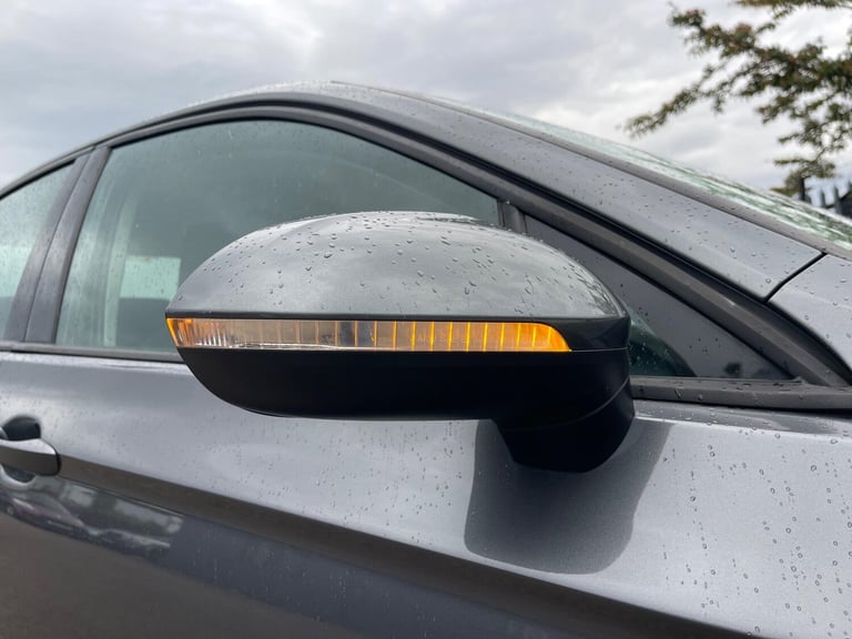 2015 Volkswagen Passat 1.6 TDI BlueMotion Tech S Euro 6 (s/s) 4dr SALOON Diesel Manual