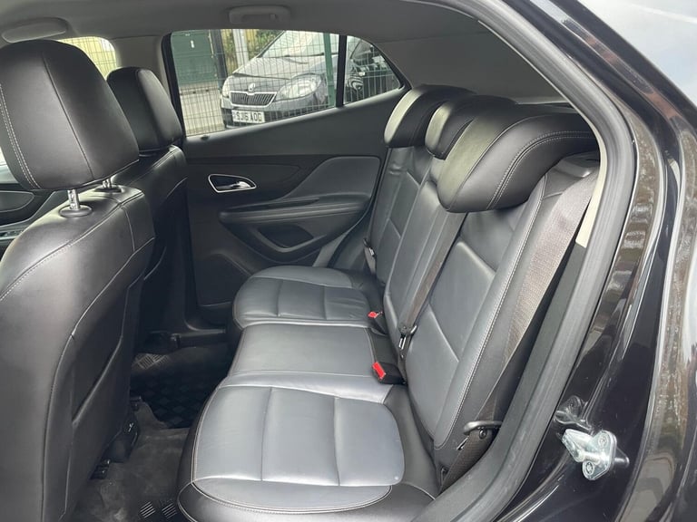 2015 Vauxhall Mokka 1.6i SE 5dr HATCHBACK Petrol Manual