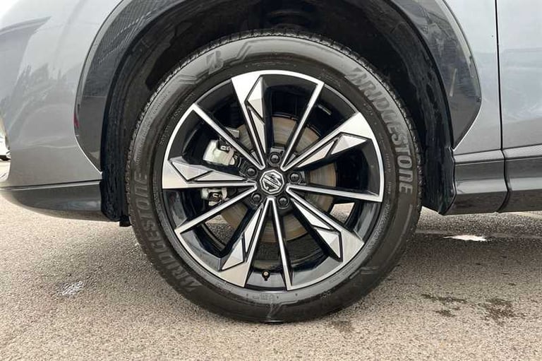 2025 MG MG HS 1.5 T-GDI Trophy 5dr DCT ESTATE PETROL Automatic