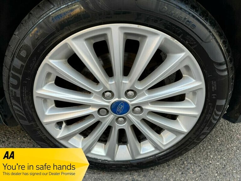 Ford C-Max TITANIUM