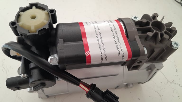 Jaguar Air Suspension Compressor  