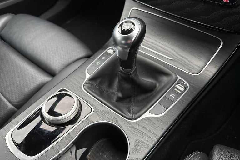 2017 Mercedes-Benz C Class C220d AMG Line 4dr SALOON DIESEL Manual