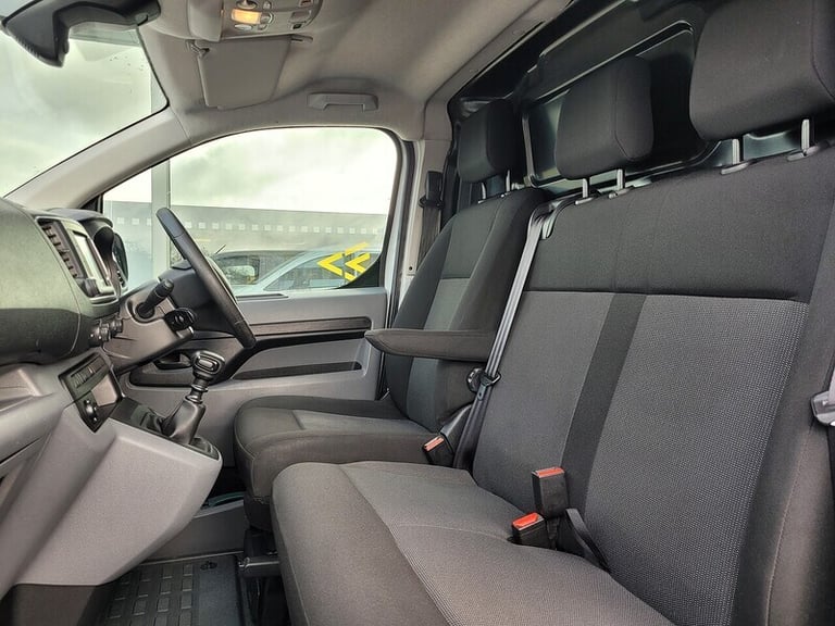 2022 Vauxhall Vivaro LWB Turbo D 2900 Dynamic  1.5ltr 100ps with Deadlocks, Twin Side Loading Do ...