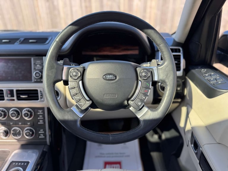 2012 Land Rover Range Rover 4.4 Range Rover Vogue SE TDV8 Automatic 4WD 5dr - NATIONAL DELIVERY* ...