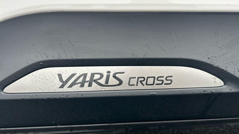  Toyota Yaris Cross 1.5 VVT-h Design SUV 5dr Petrol Hybrid E-CVT Euro 6 (s/s) (116 ps) Petrol/Ele...