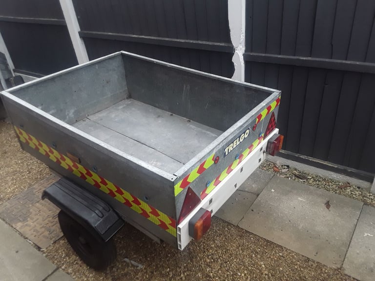 image for Trelgo galvanised trailer 4x3  lights fitted new tyres and new spare tyre good condition 