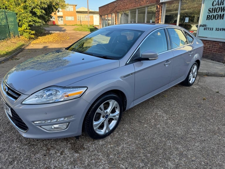 2012 Ford Mondeo 1.6 TDCi ECOnetic Titanium X Euro 5 (s/s) 5dr HATCHBACK Diesel Manual