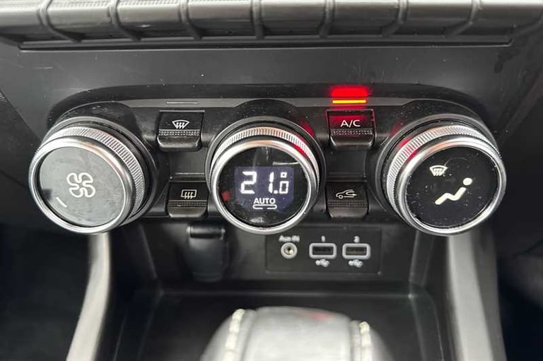2022 Renault Arkana 1.3 TCe Mild Hybrid 140 Iconic 5dr EDC Estate Petrol Automatic