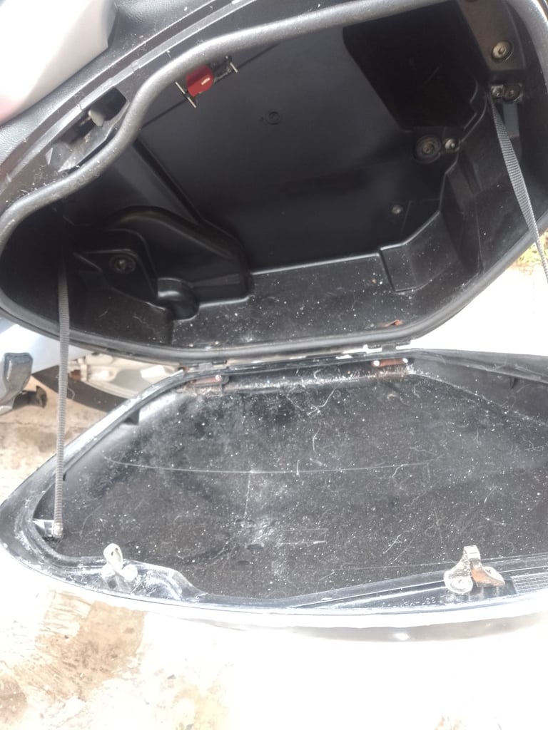 Honda, NT, 2006, 680 (cc)