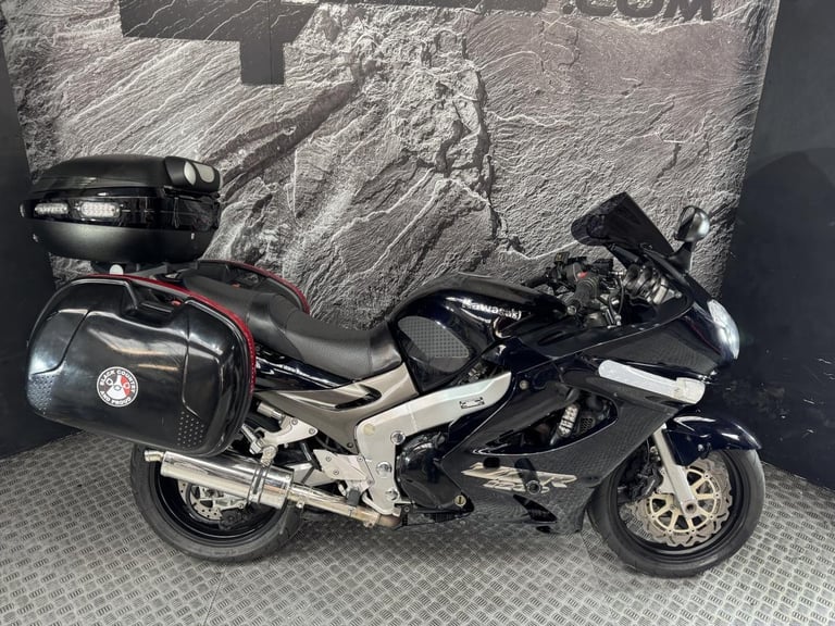 KAWASAKI ZZR 1200 ZZR1200 2004