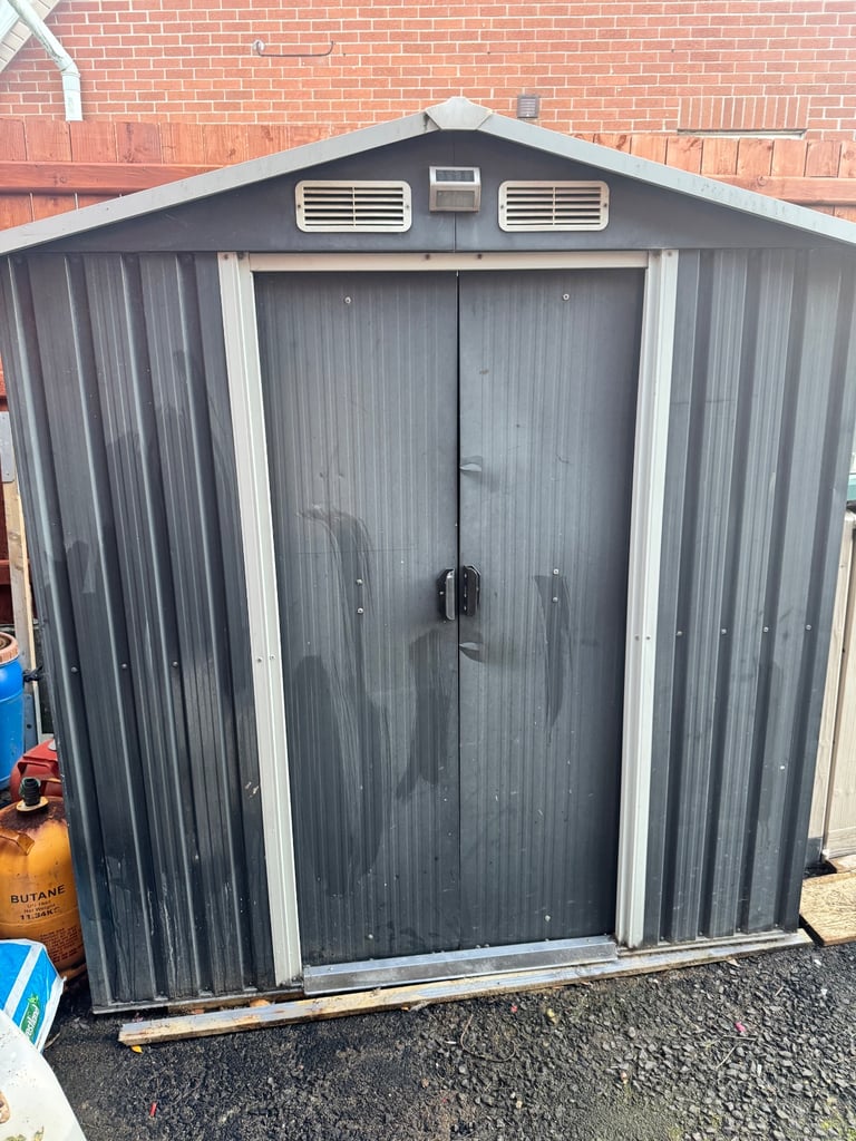 image for Tin shed